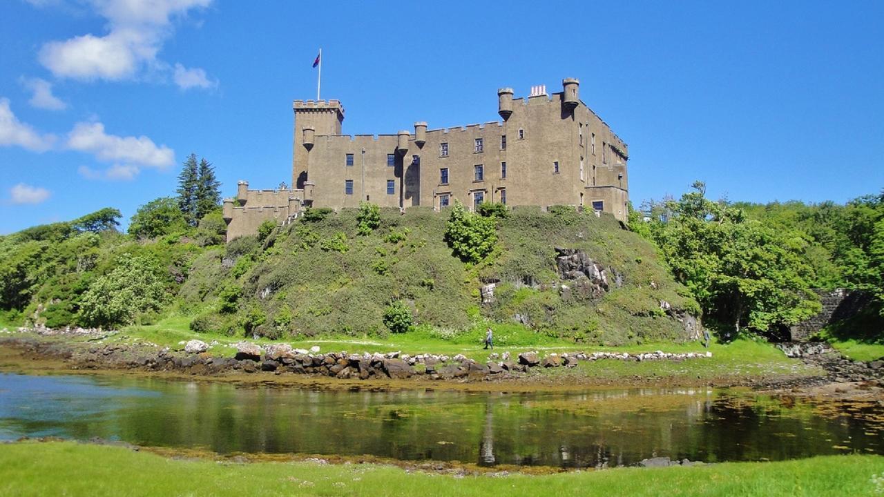 Dunvegan Castle Laundry Cottage Exterior photo